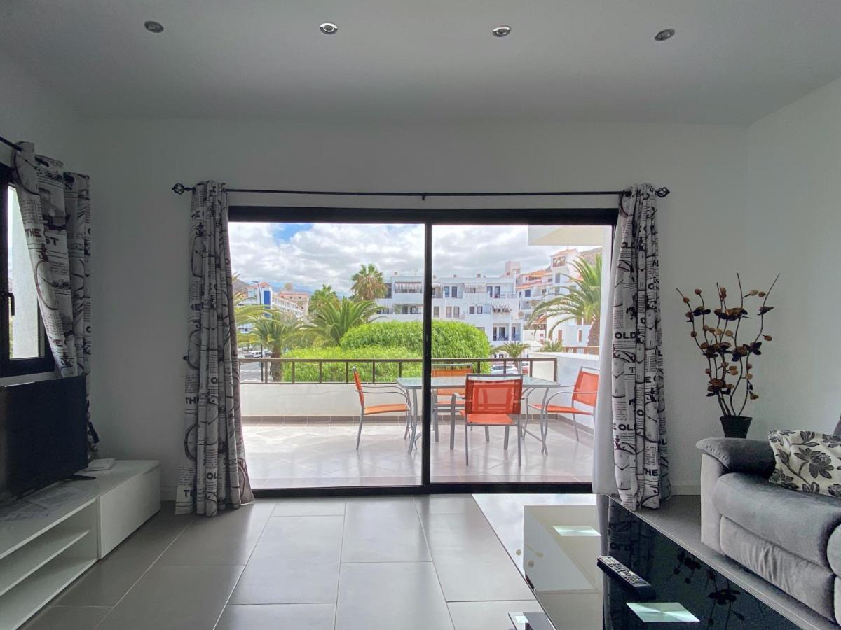 1 Bed Los Cristianos Near The Bus Station Arona  Eksteriør bilde
