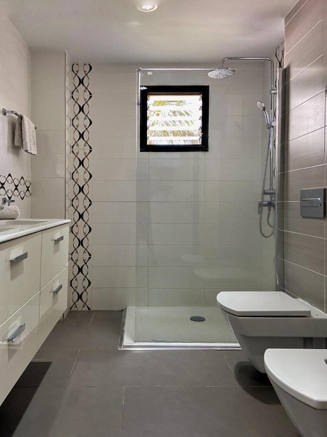 1 Bed Los Cristianos Near The Bus Station Arona  Eksteriør bilde