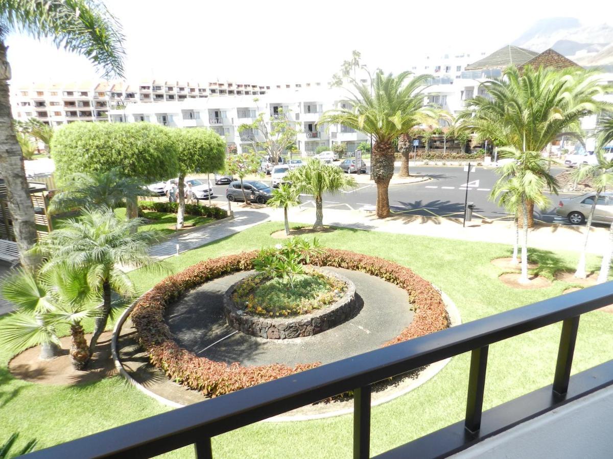 1 Bed Los Cristianos Near The Bus Station Arona  Eksteriør bilde